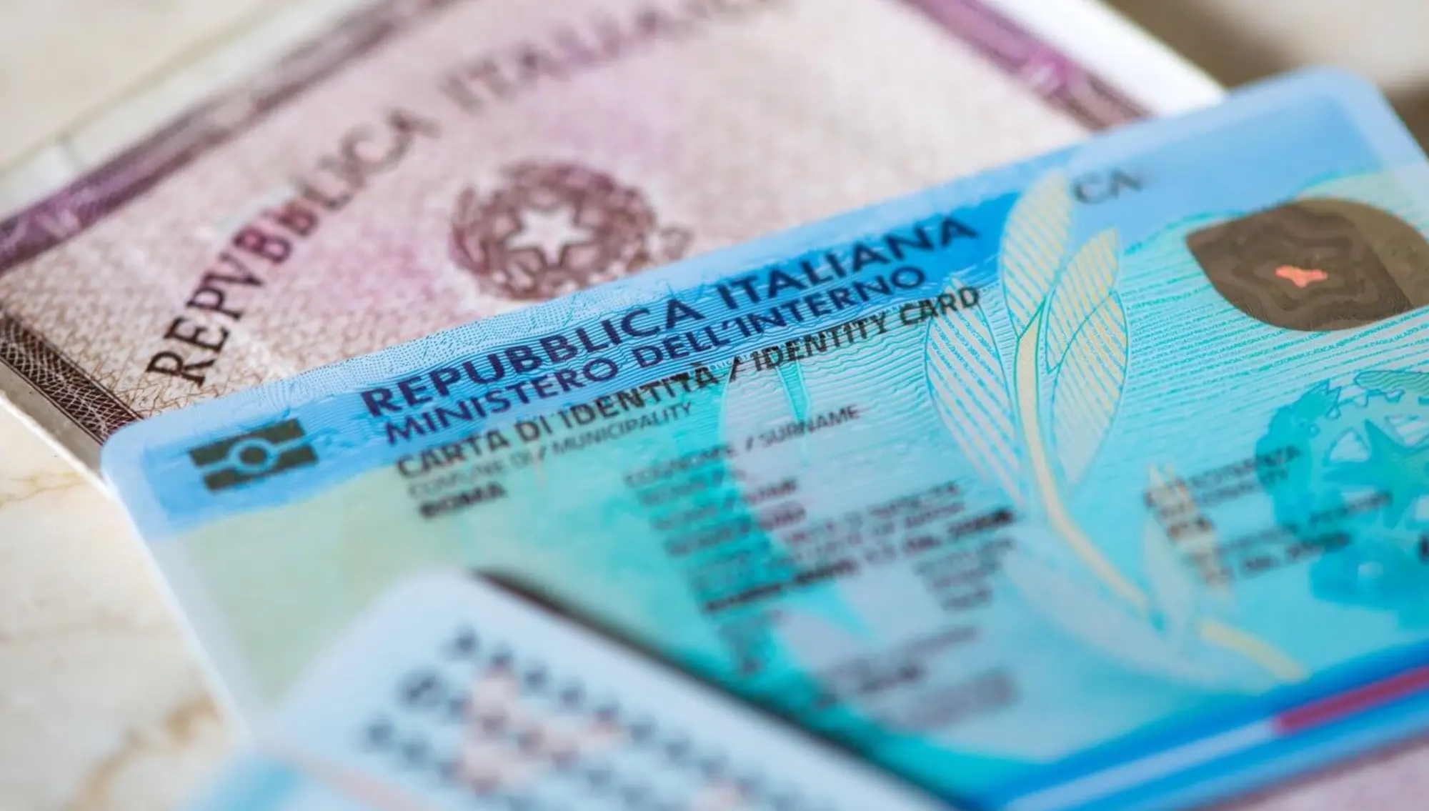Il 3 Agosto 2026 cessa la validità della Carta d'Identità in formato cartaceo